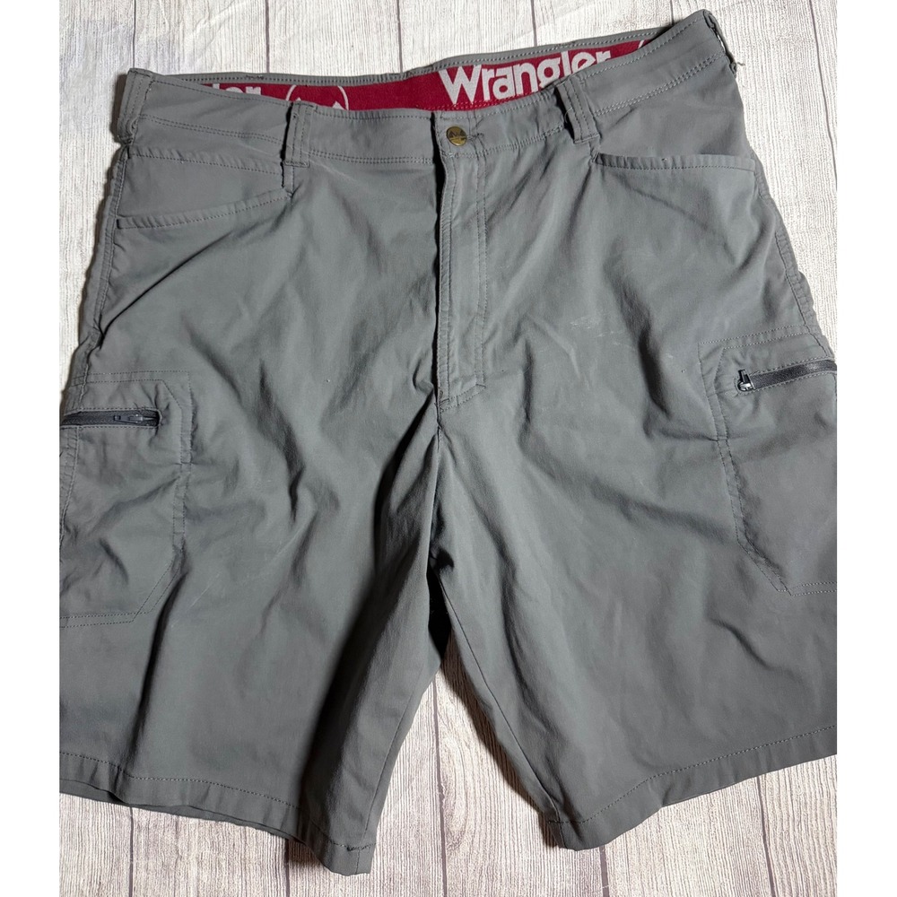 Wrangler ATG All Terrain Gear Mens Gray Outdoor Performance Cargo Shorts 40
